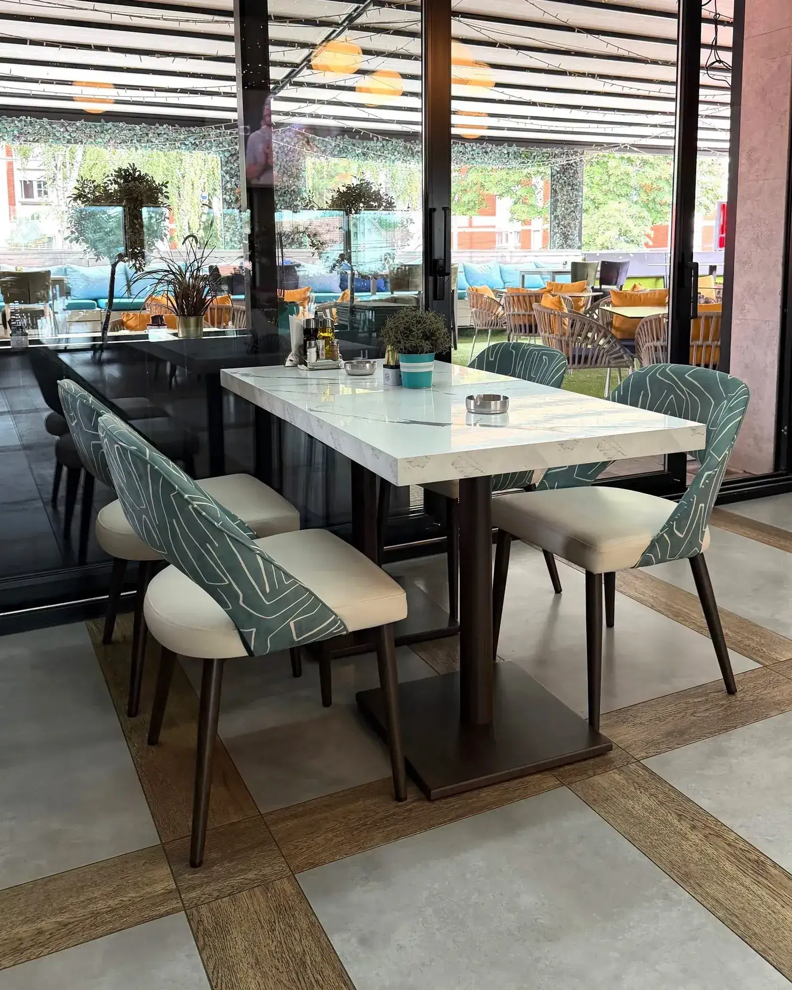 Restaurant Chain Rollout: How a Multi-Location Brand Standardized Furniture Across 15 Sites project furniture detail 1